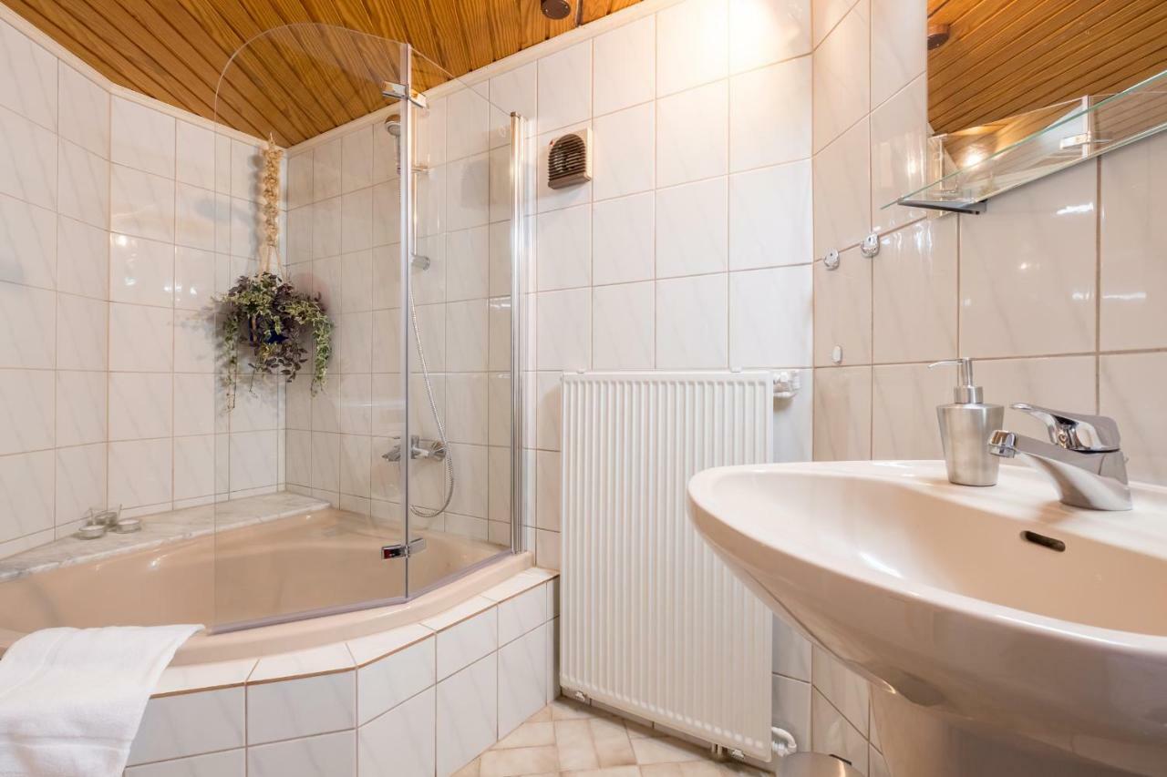 Haus Innerdorf Gemuetliches Ferienhaus Im Taunus Pohl  المظهر الخارجي الصورة